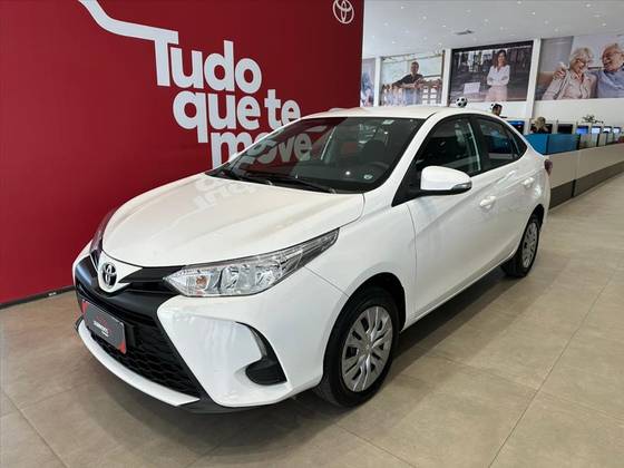TOYOTA YARIS 1.5 16V FLEX SEDAN XL MULTIDRIVE